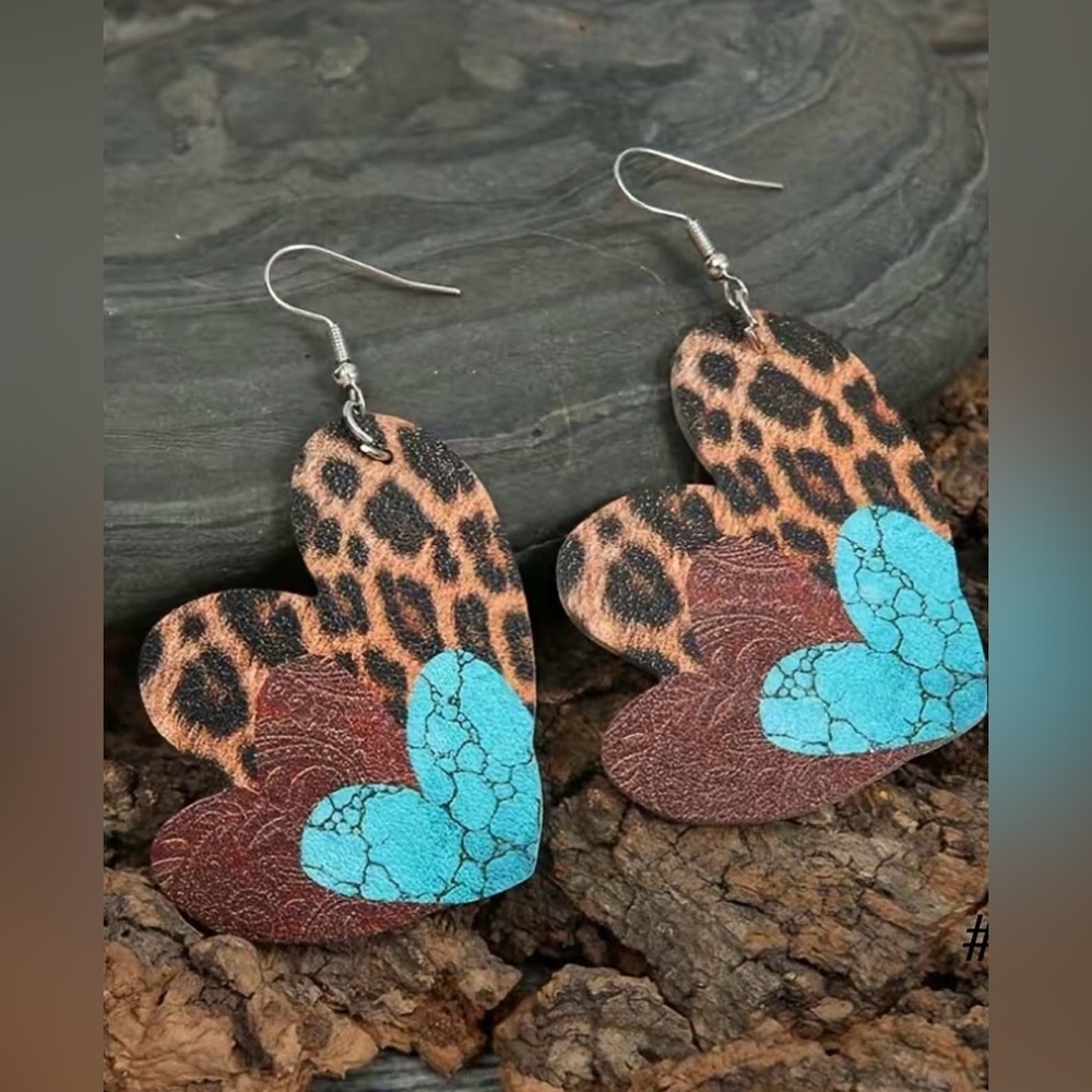 #90 | Wild Love | PU leather | Western Heart Dangle Earrings